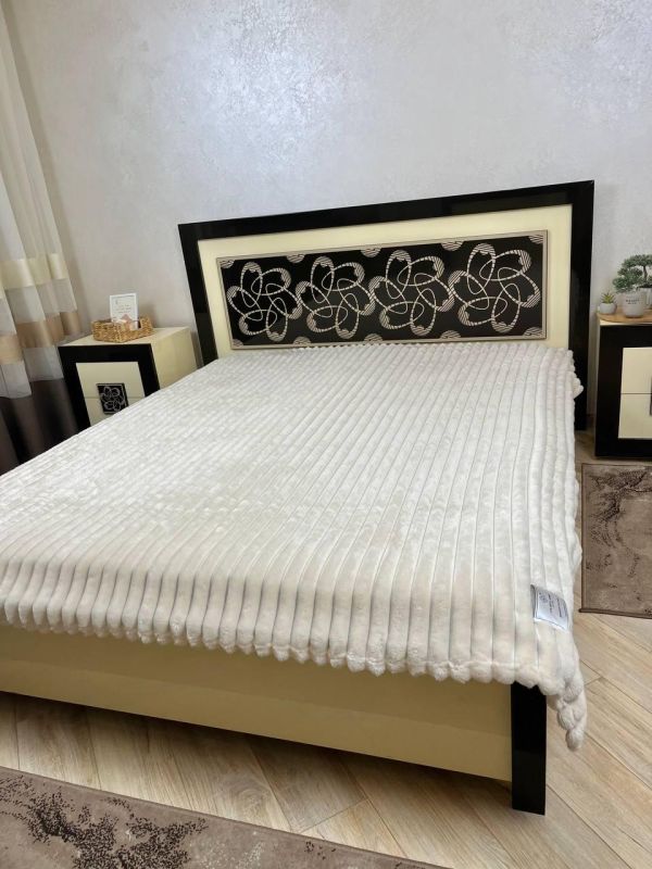 Плед Королівська смужка Шарпей Colorful Home DR-1